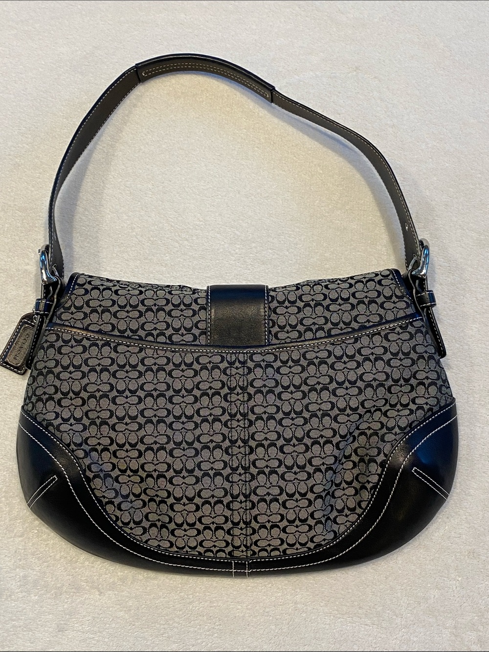 COACH Soho Signature Canvas Shoulder Bag Black Leather Silver Buckle Medium Size - Picture 5 of 17